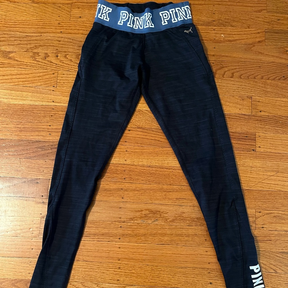 Victoria Secret Ultimate leggings sz XS never worn